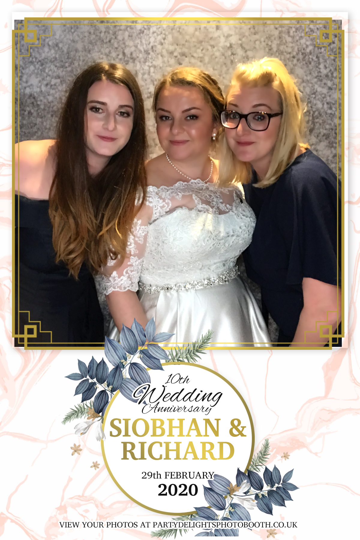 Siobhan and Richards Vow renewal  | View more photos from the event at gallery.partydelightsphotobooth.co.uk/u/PartyDelightsPhotoBooth/Siobhan-and-Richards-Vow-renewal